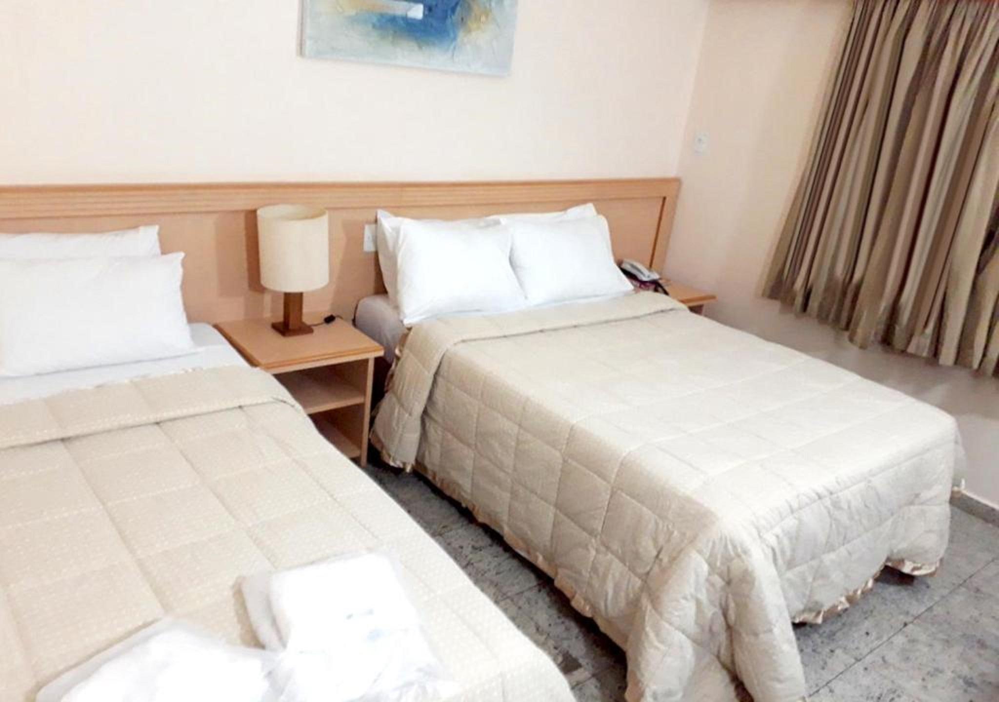 Hotel Golden Park Uberaba By Nacional Inn Экстерьер фото