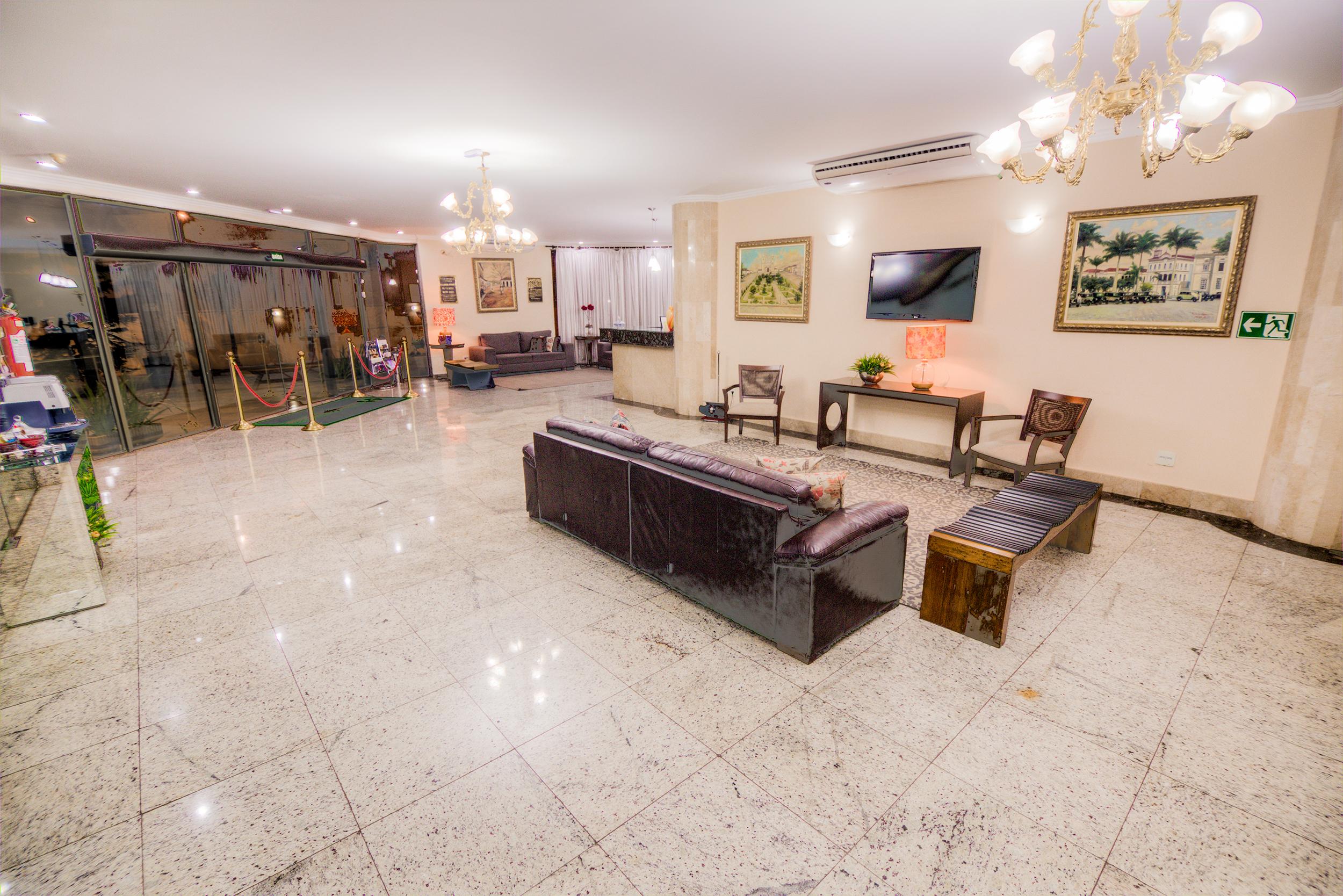Hotel Golden Park Uberaba By Nacional Inn Экстерьер фото